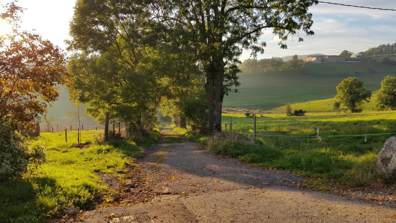 La Tour Du Canet Longessaigne Esterno foto
